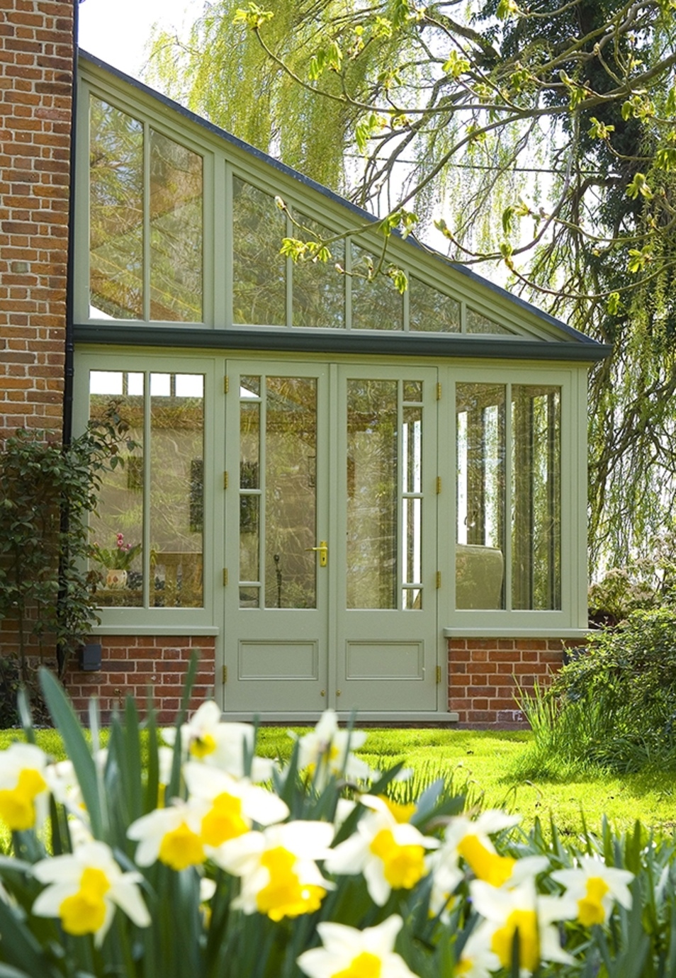 Traditional-style Conservatory
