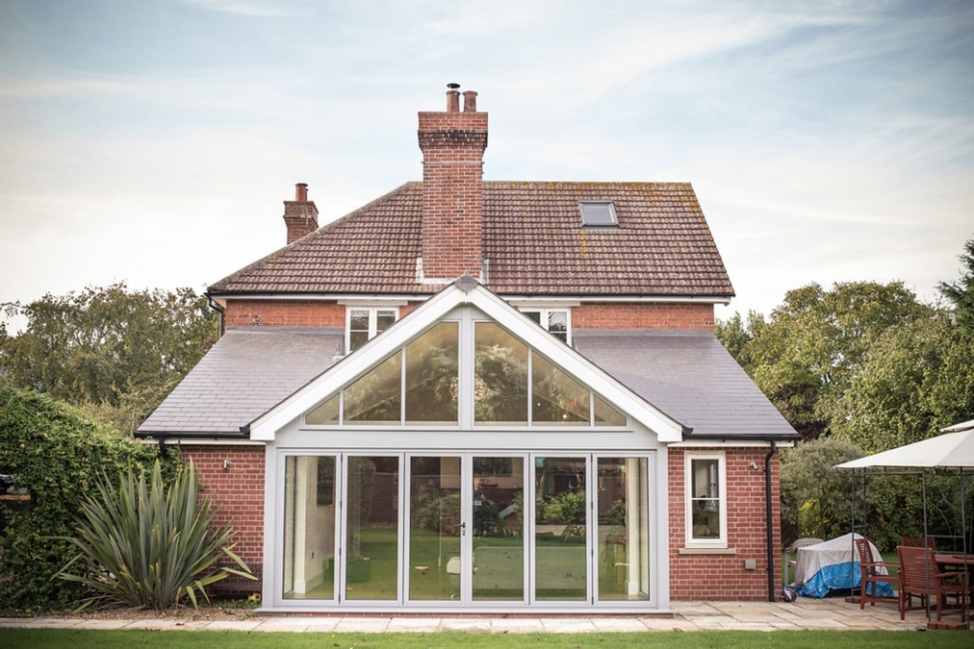 Chic Tiled Garden Room in Autumn